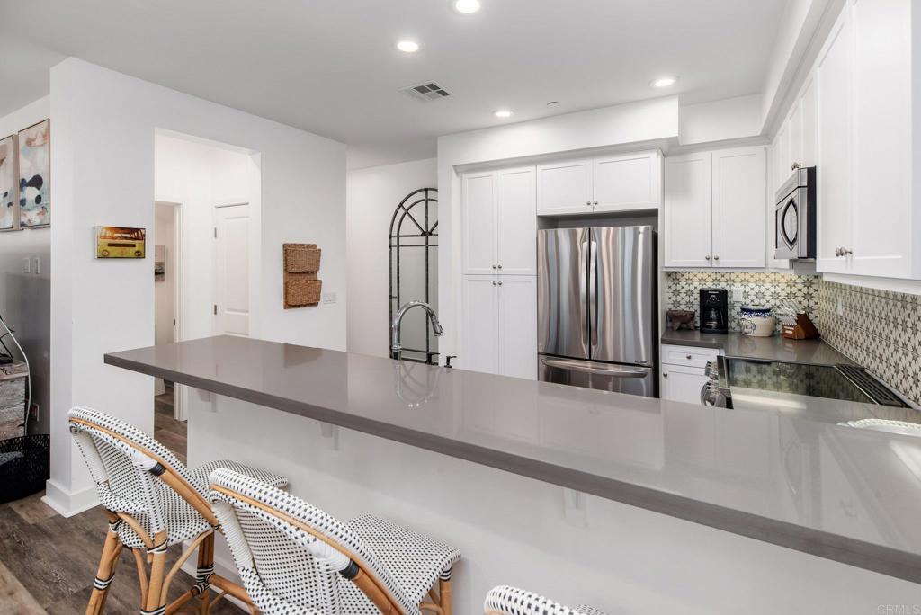 1115 Sea Glass Way Property Photo 6
