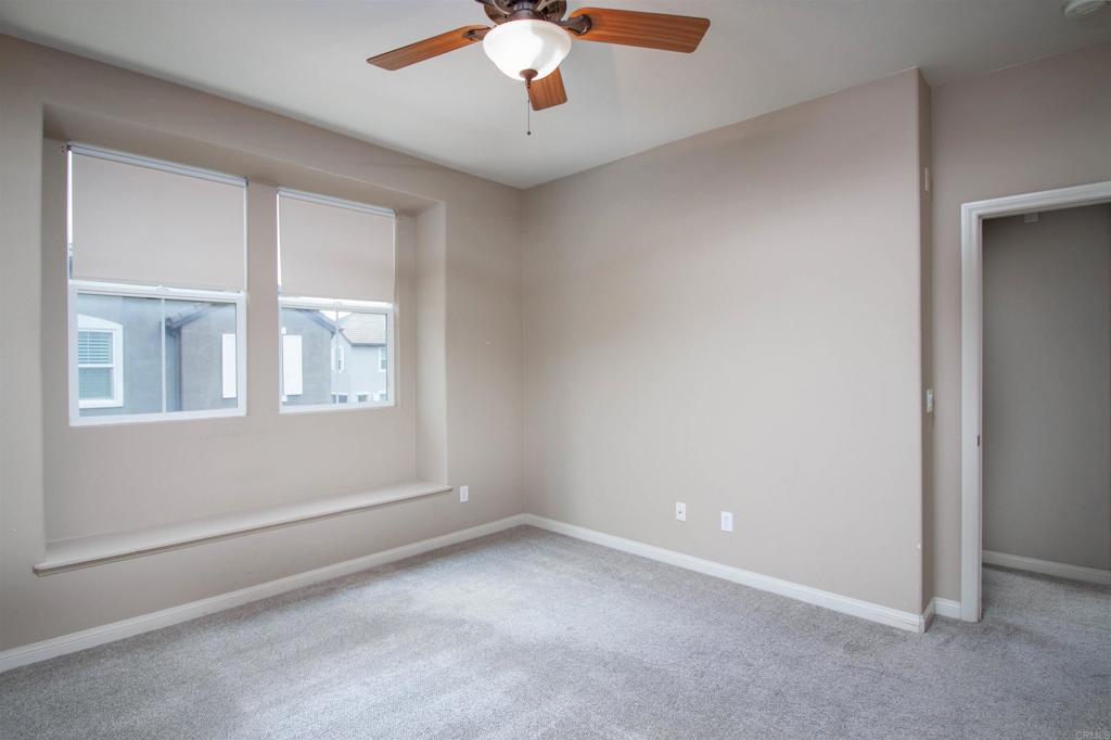 1819 Clare Ln Property Photo 20