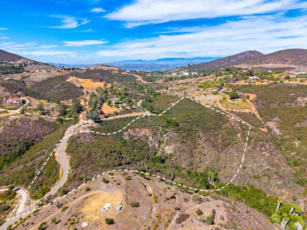Twin Oaks Valley Road Property Photo 11