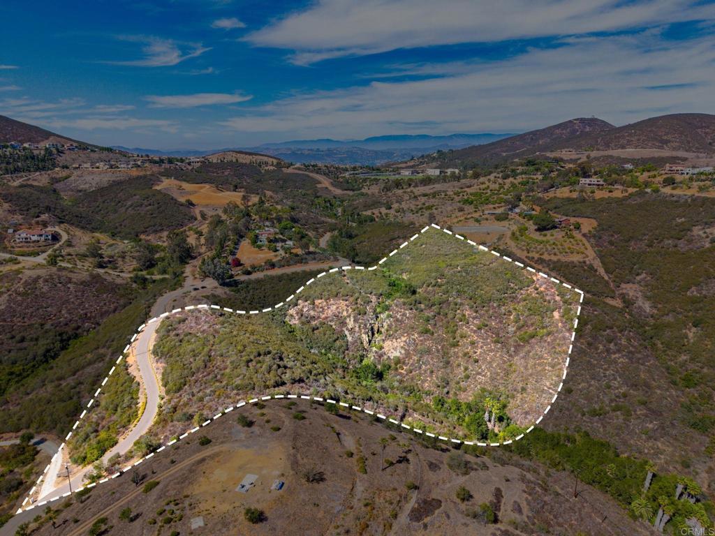 Twin Oaks Valley Road Property Photo 12