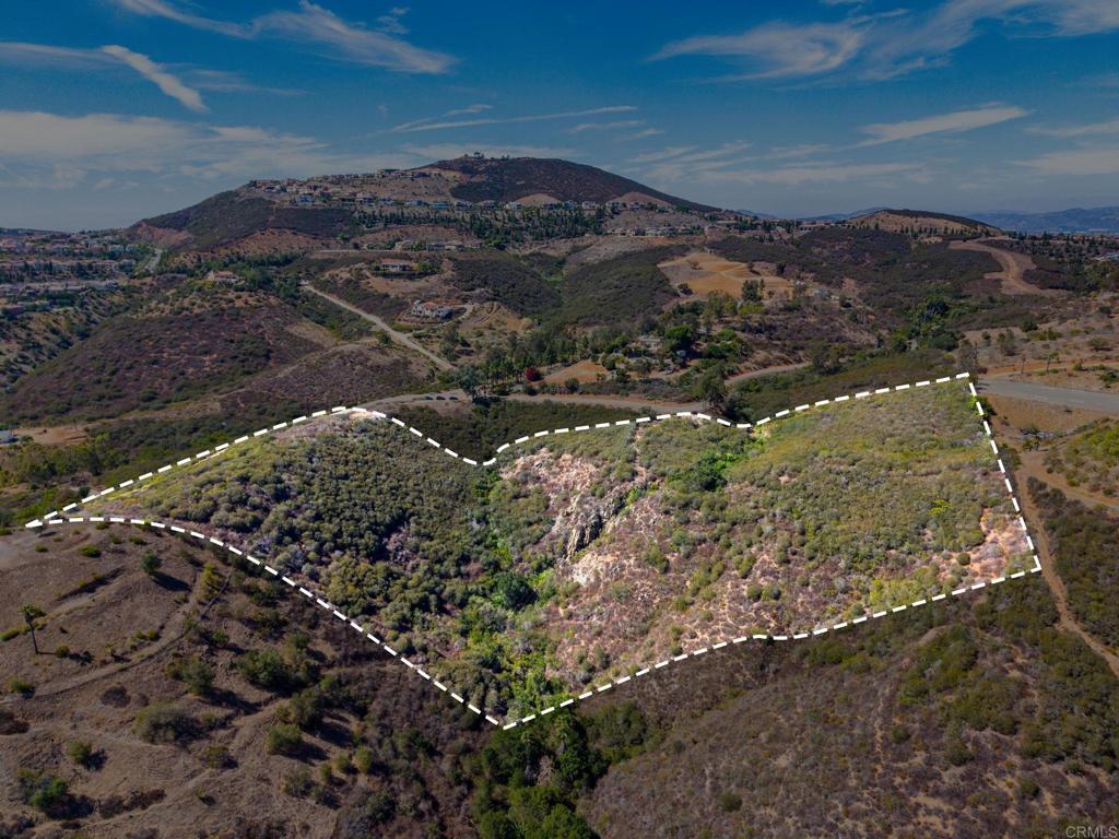 Twin Oaks Valley Road Property Photo 13