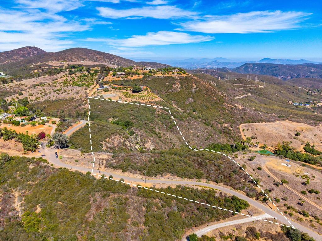 Twin Oaks Valley Road Property Photo 16