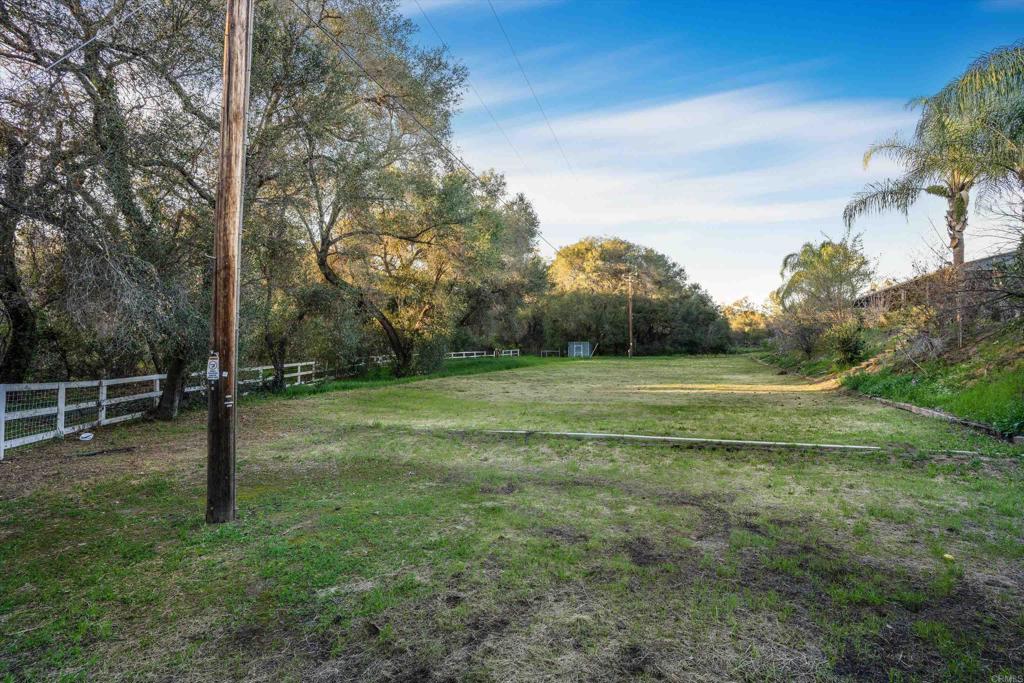 2440 Los Alisos Property Photo 44
