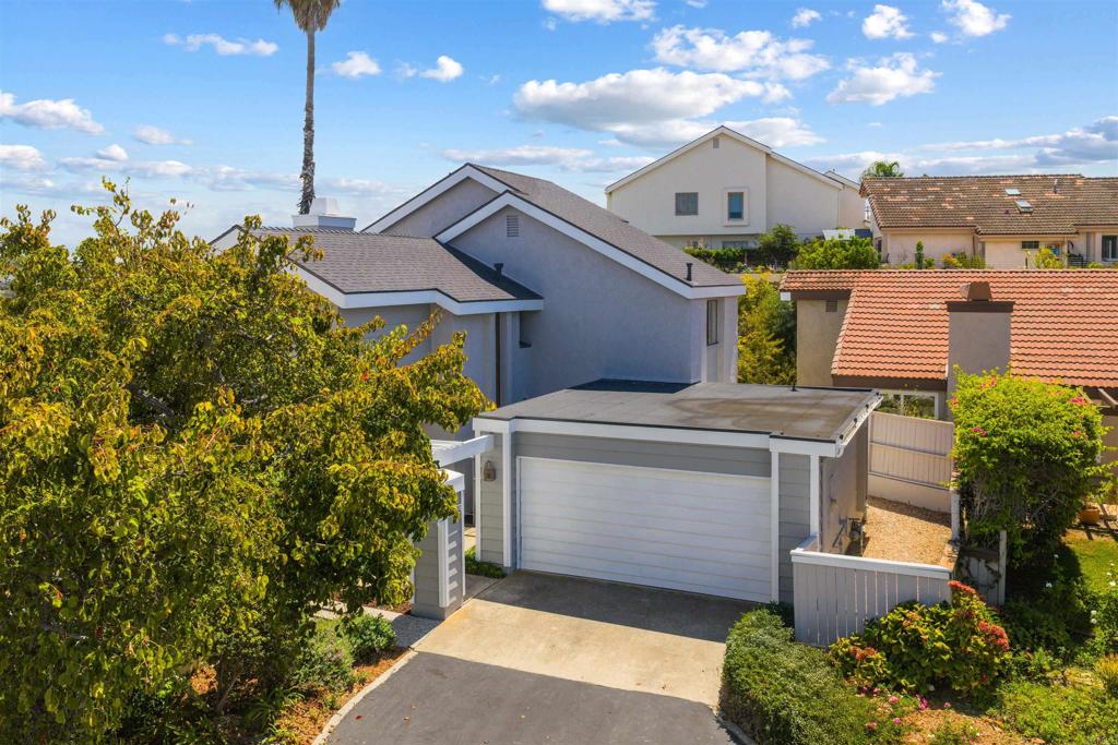1731 Gascony Road Property Photo 3