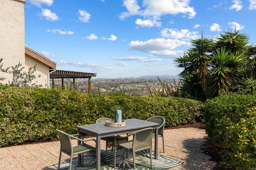 1731 Gascony Road Property Photo 10