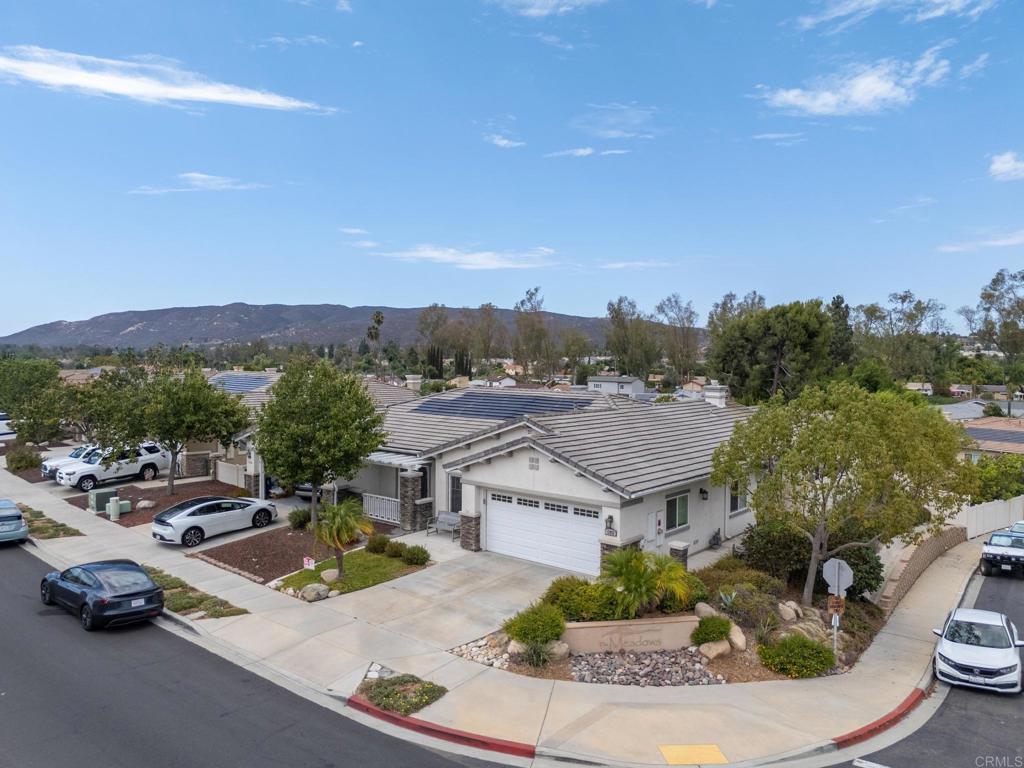 12952 Metate Ln Property Photo 2