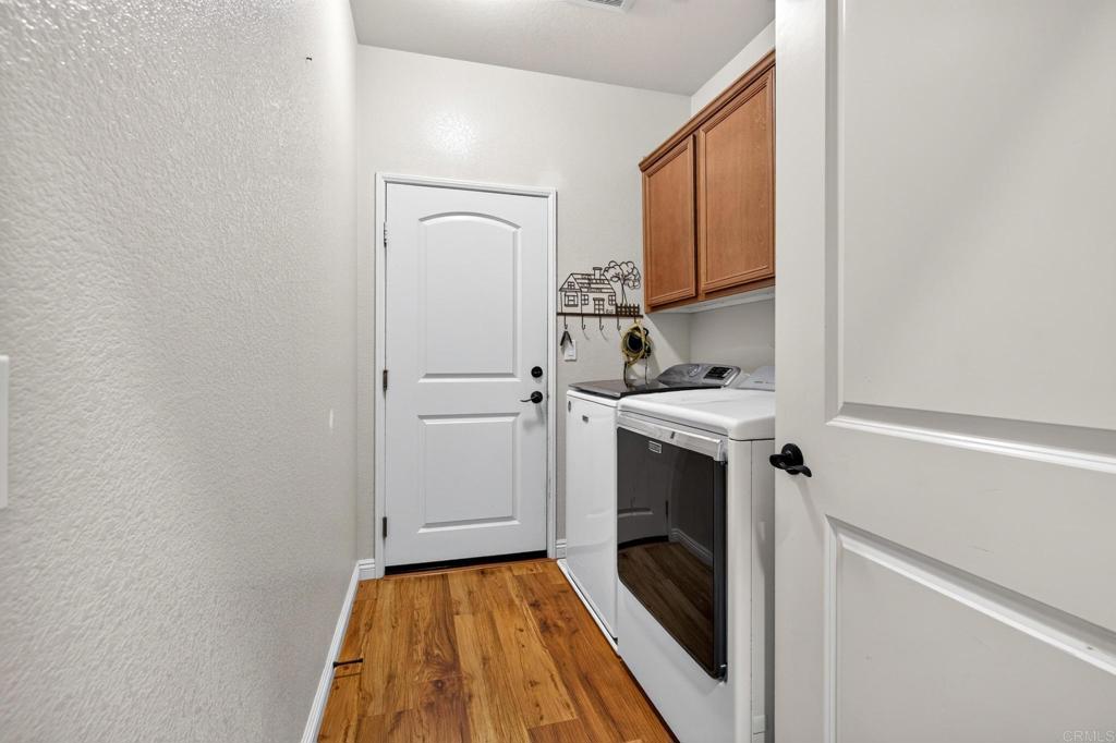 12952 Metate Ln Property Photo 18
