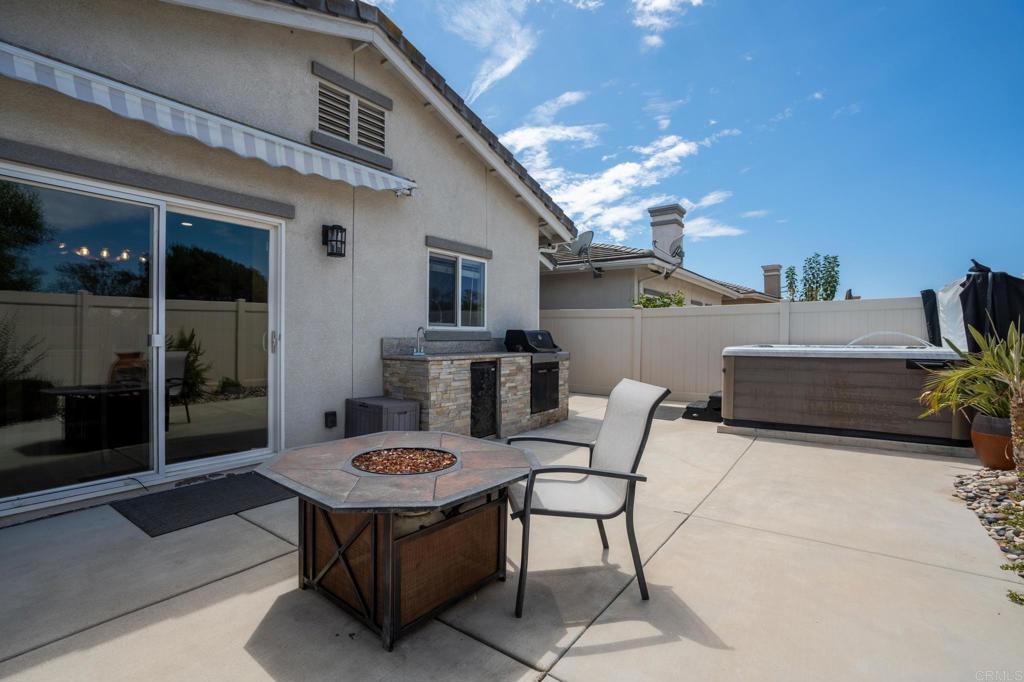 12952 Metate Ln Property Photo 21