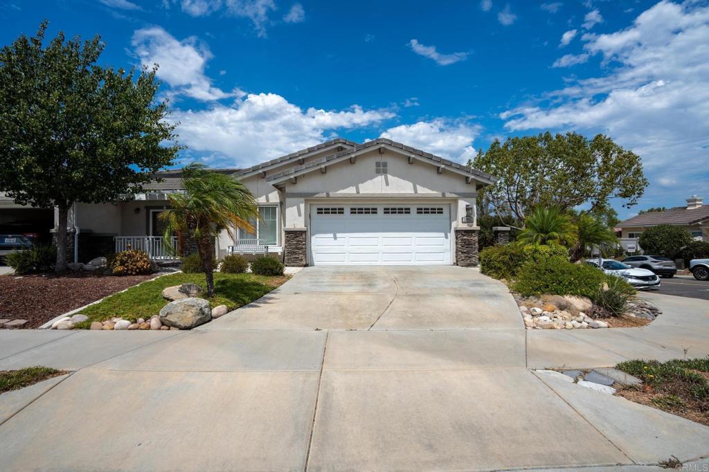 12952 Metate Ln Property Photo 26