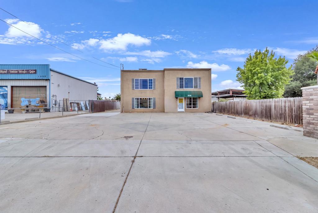 1338 D St. Property Photo 3