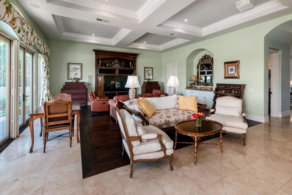 7104 Aviara Drive Property Photo 15