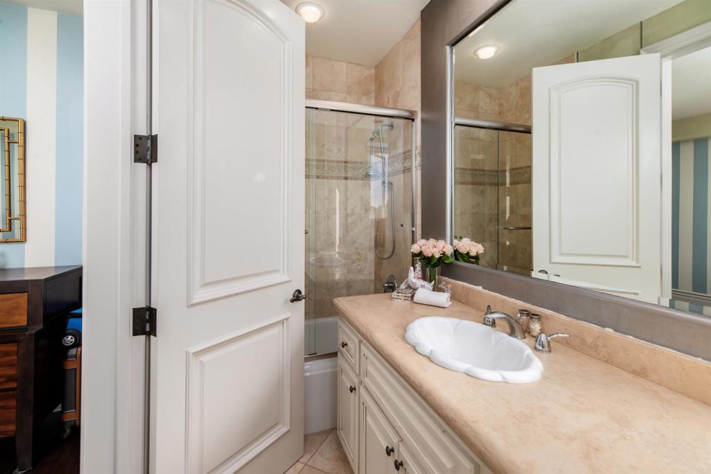 7104 Aviara Drive Property Photo 32