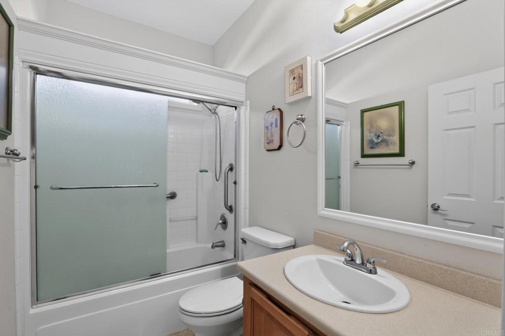 3263 Vineyard Ave 58 Property Photo 12