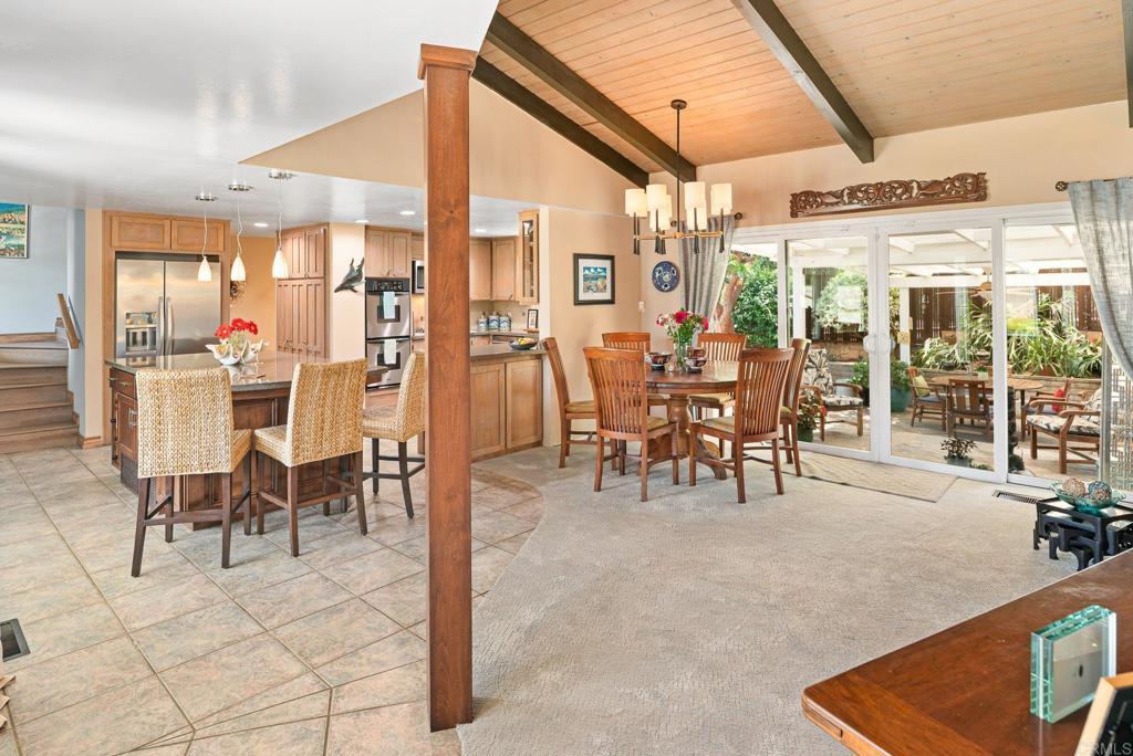 2140 Alta Vista Drive Property Photo 18