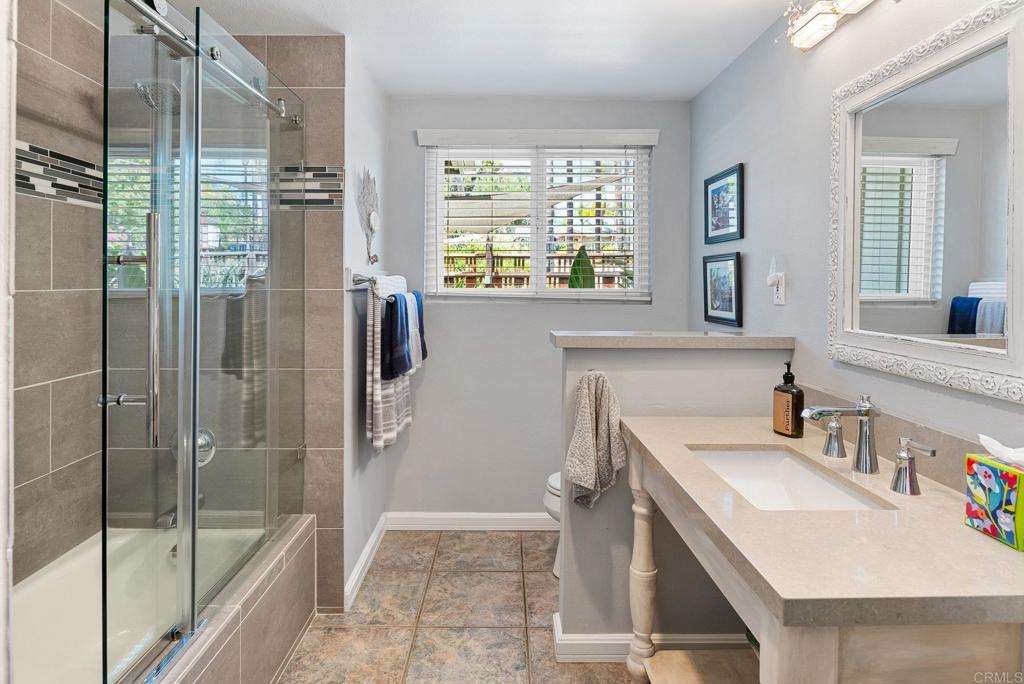2140 Alta Vista Drive Property Photo 42