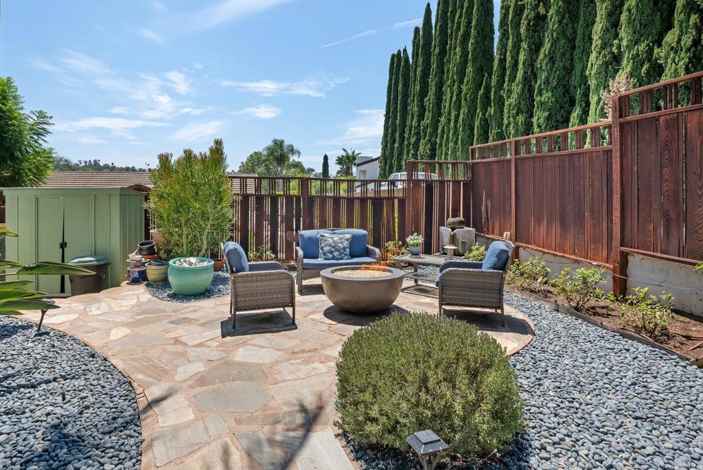 2140 Alta Vista Drive Property Photo 50