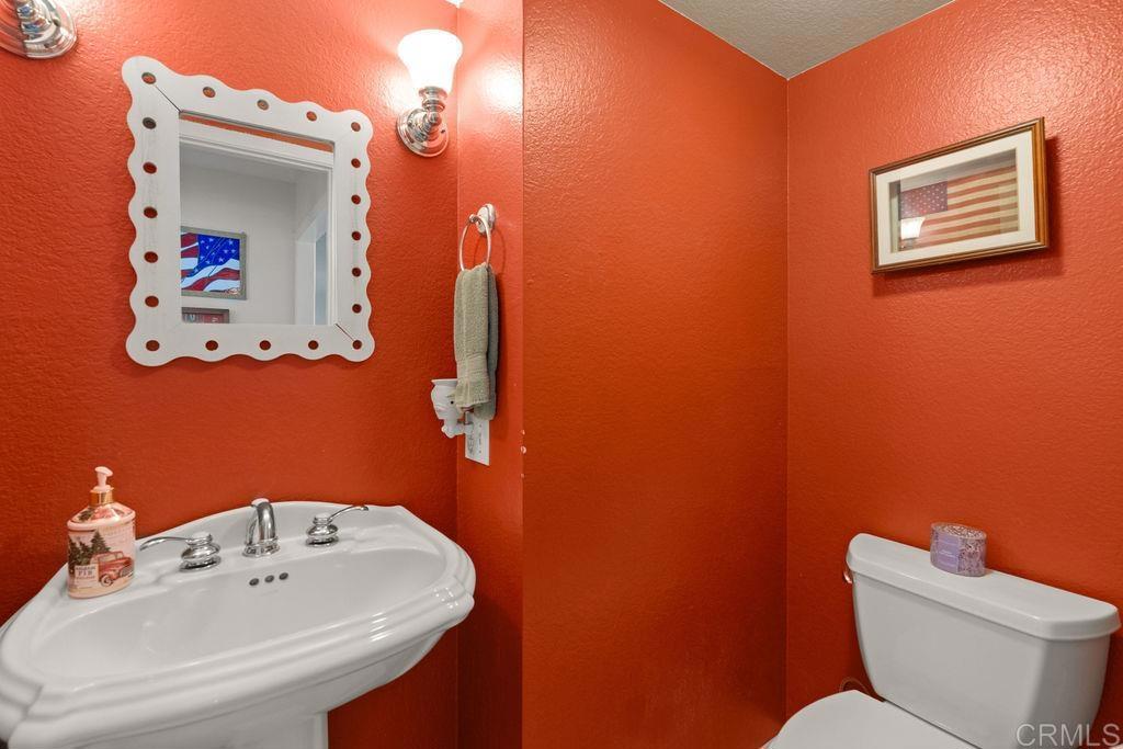 1422 E Fallbrook Street Property Photo 41