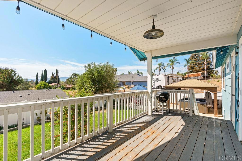 1422 E Fallbrook Street Property Photo 52