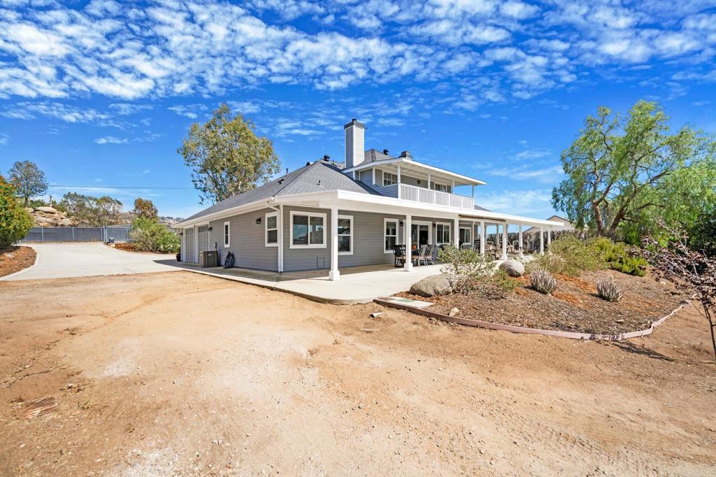 1850 Canyon Heights Road Property Photo 5