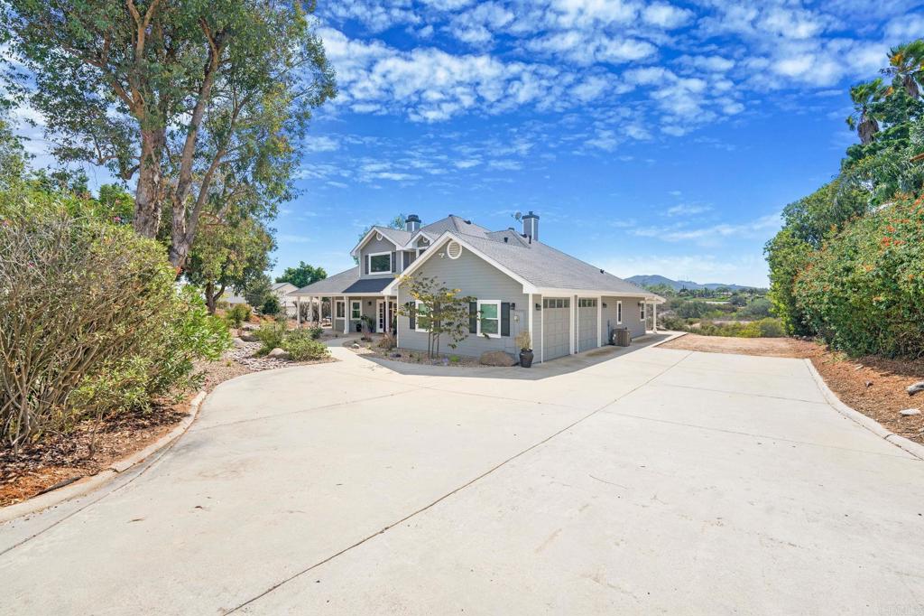 1850 Canyon Heights Road Property Photo 45