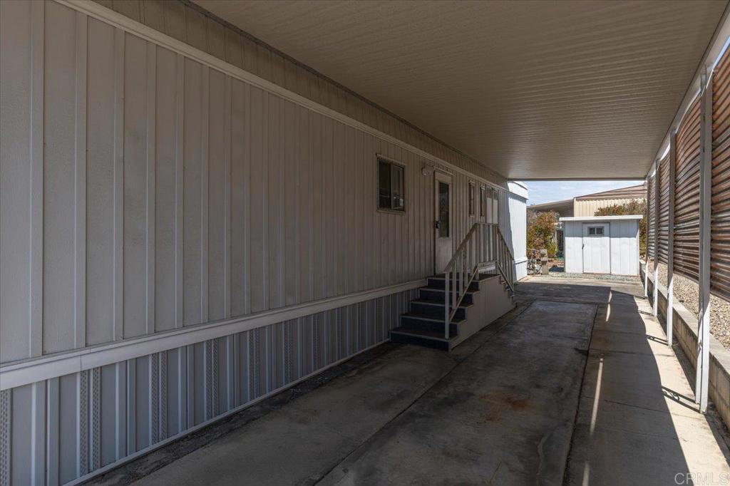 718 Sycamore Avenue 109 Property Photo 25