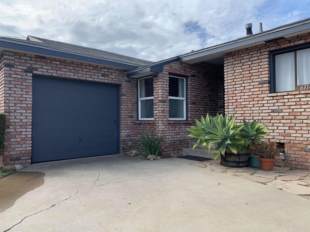 6114 Fenimore Way Property Photo 1