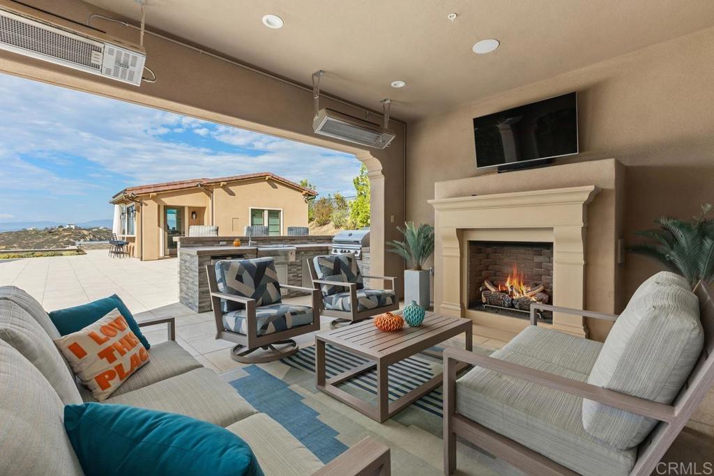 18338 Avenida Apice Property Photo 42