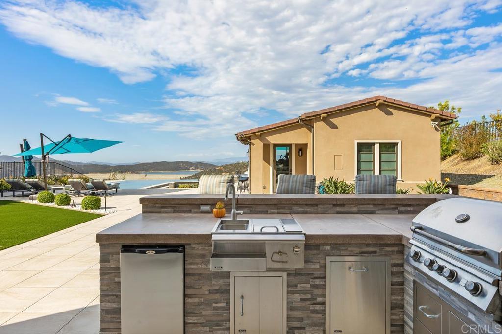 18338 Avenida Apice Property Photo 43