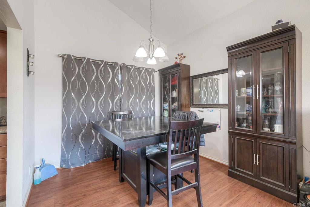 4608 Vinyard St Property Photo 6