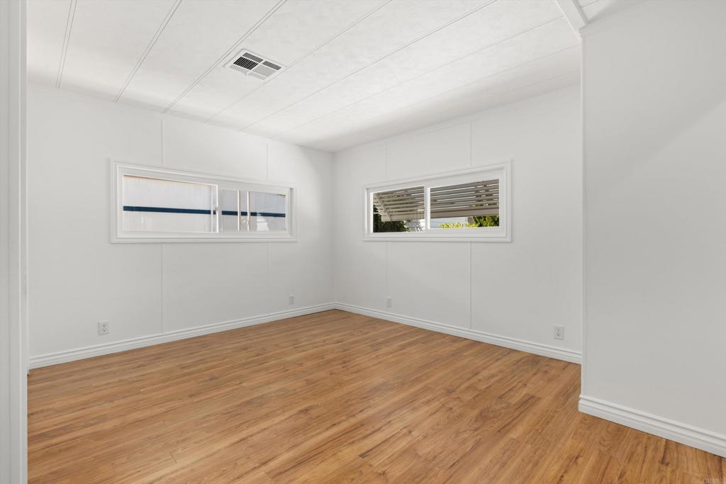 1286 Discovery St 61 Property Photo 14