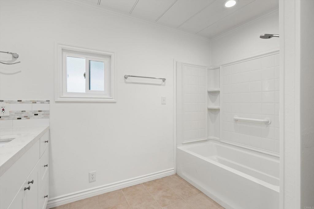 1286 Discovery St 61 Property Photo 17