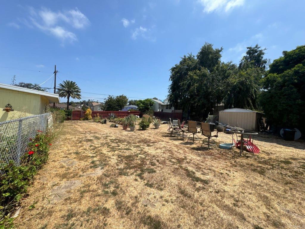 6119 Broadway Property Photo 3