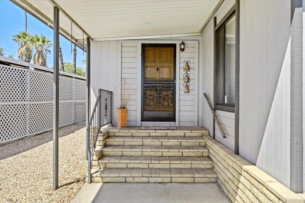 1300 W Menlo Ave 181 Property Photo 12