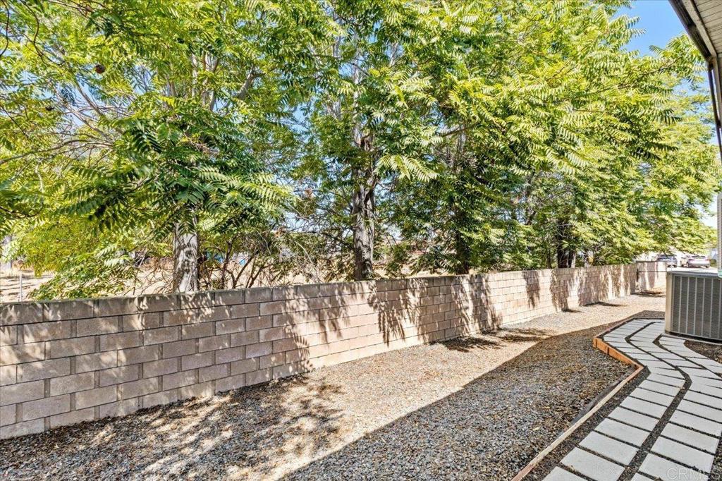 1300 W Menlo Ave 181 Property Photo 32