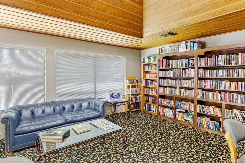 1300 W Menlo Ave 181 Property Photo 42