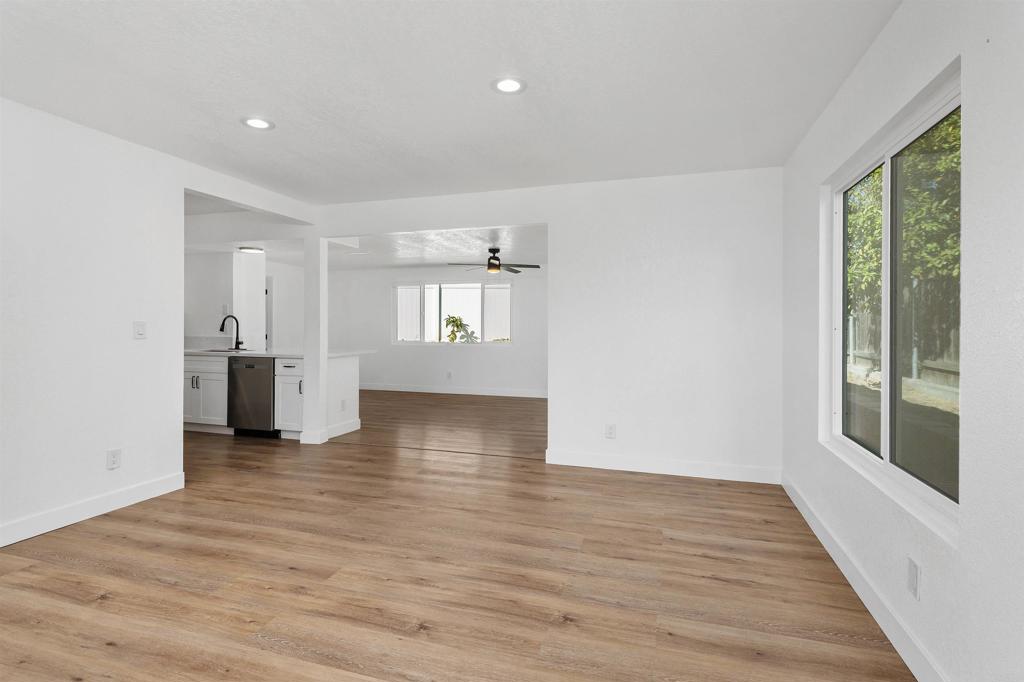 3021 Sabina Drive Property Photo 8