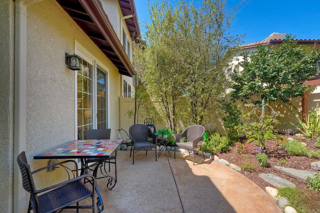 1616 Warbler Court Property Photo 15