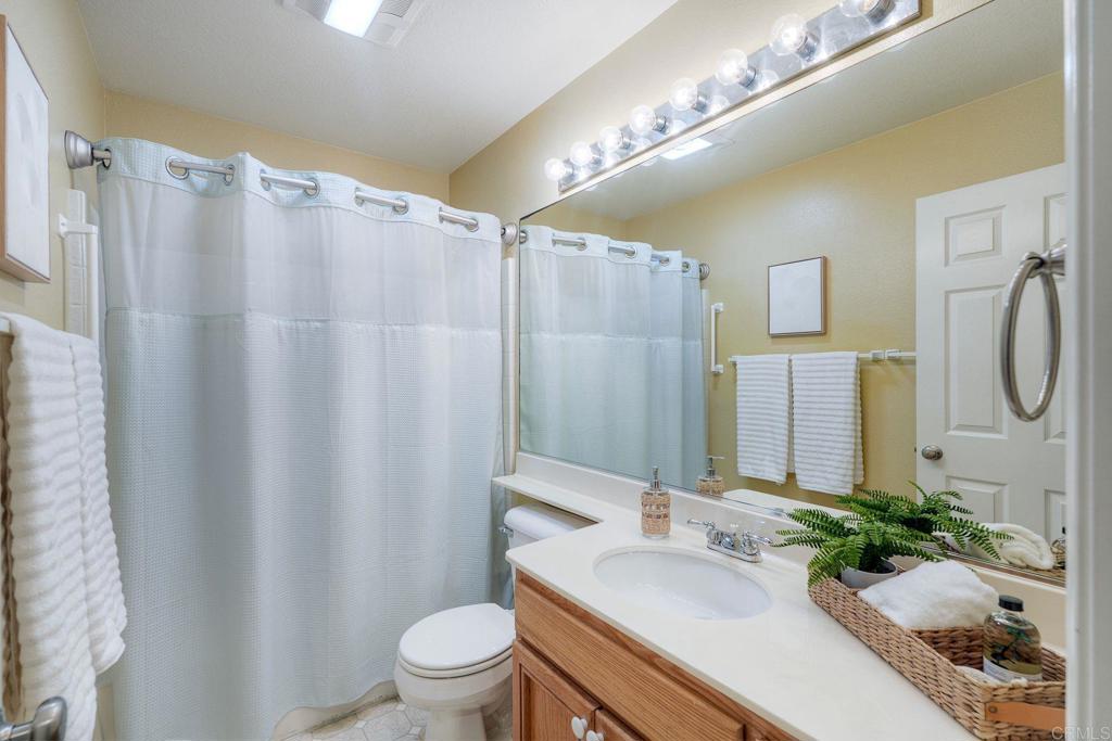 1616 Warbler Court Property Photo 27