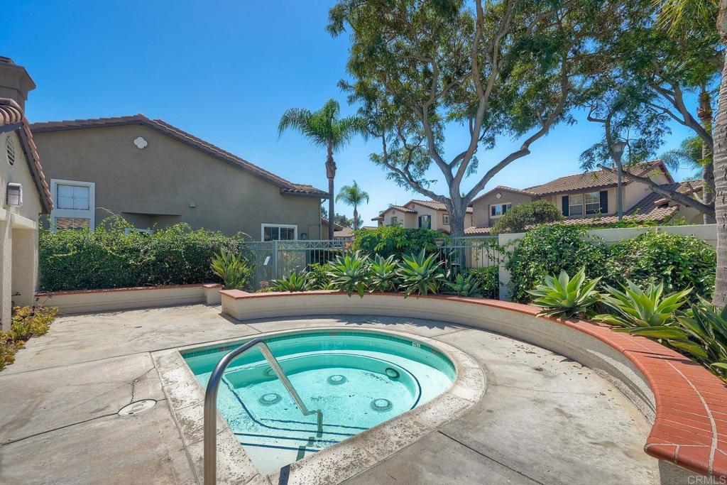 1616 Warbler Court Property Photo 32