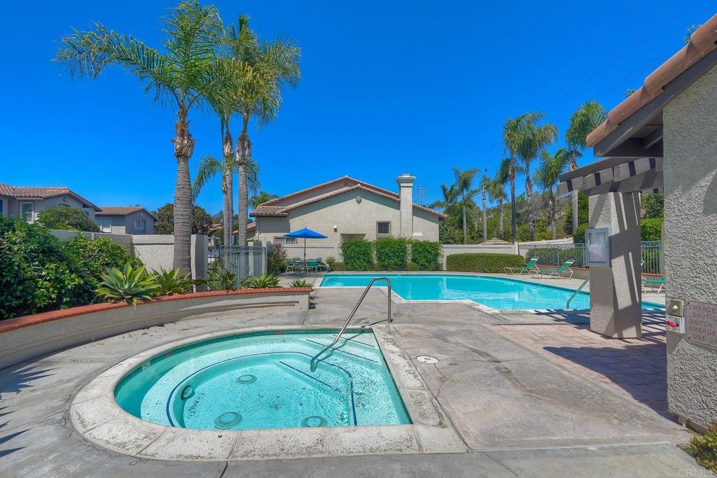 1616 Warbler Court Property Photo 33