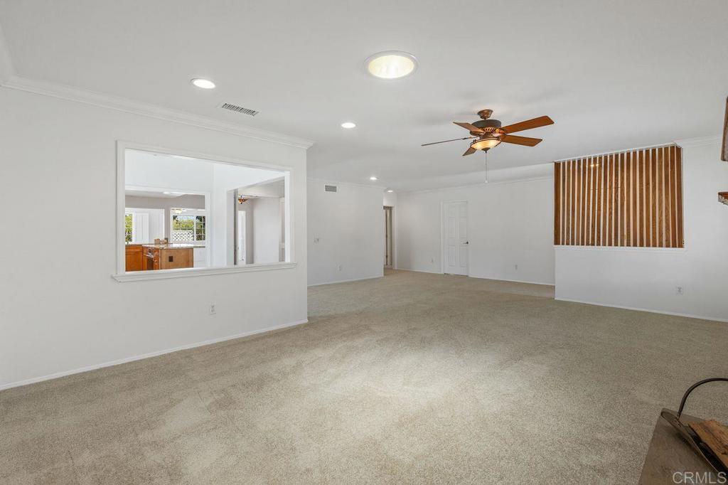 12515 Camino Vuelo Property Photo 5