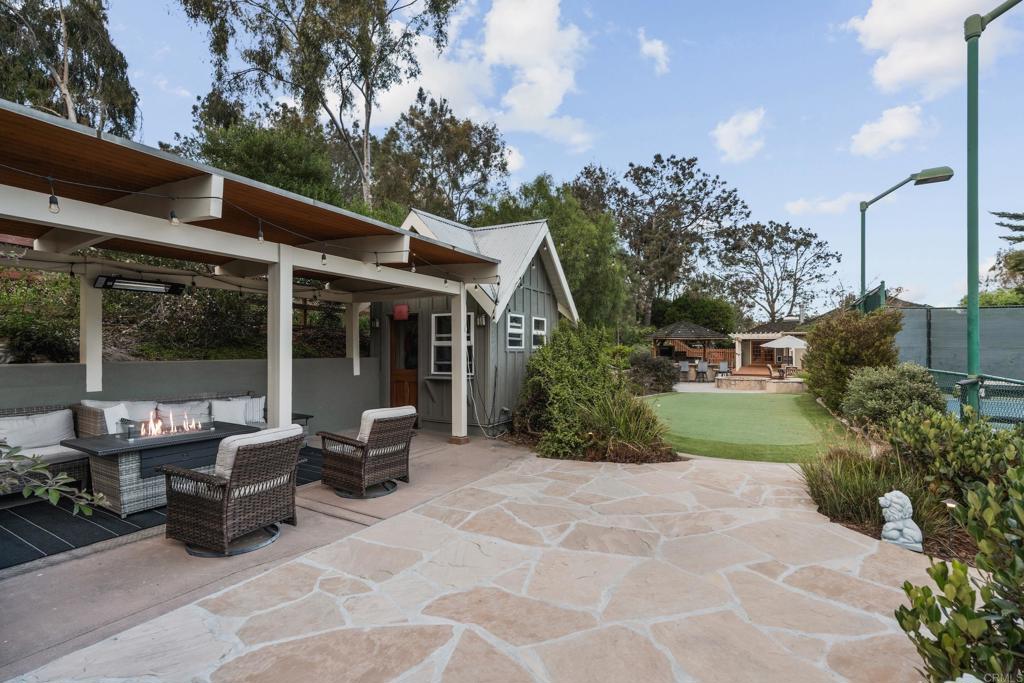 11670 Tierra Del Sur Property Photo 13