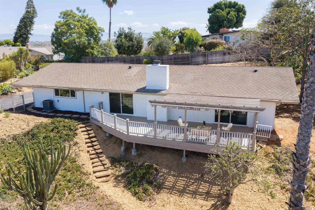 1205 Via Del Cerro Property Photo