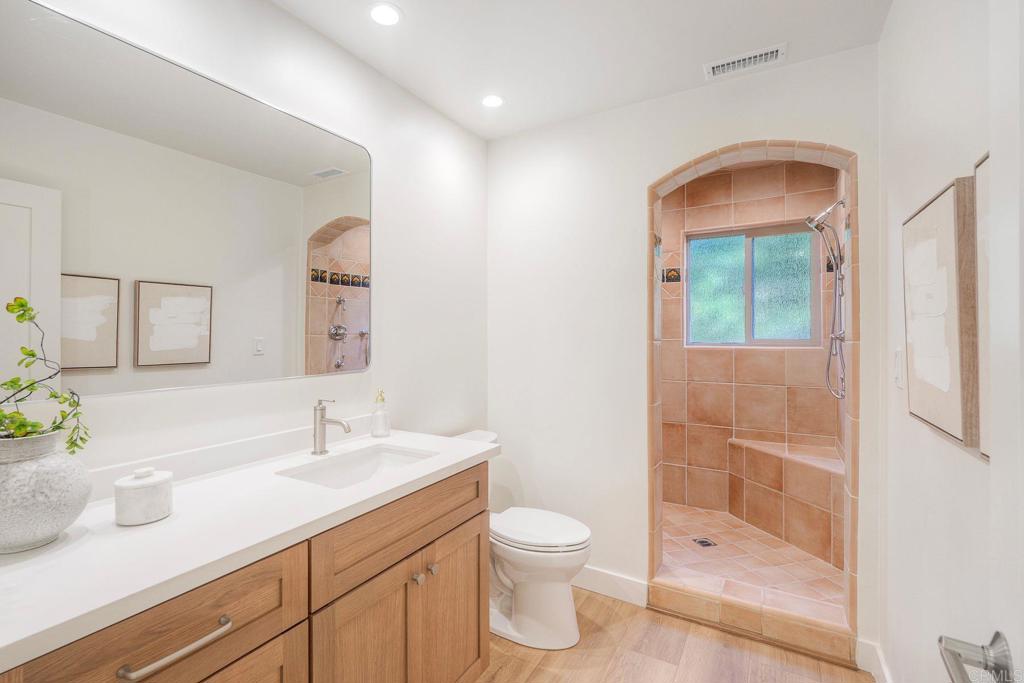 2185 Hawley Drive Property Photo 24