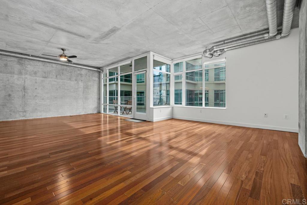1080 Park Boulevard 317 Property Photo 3