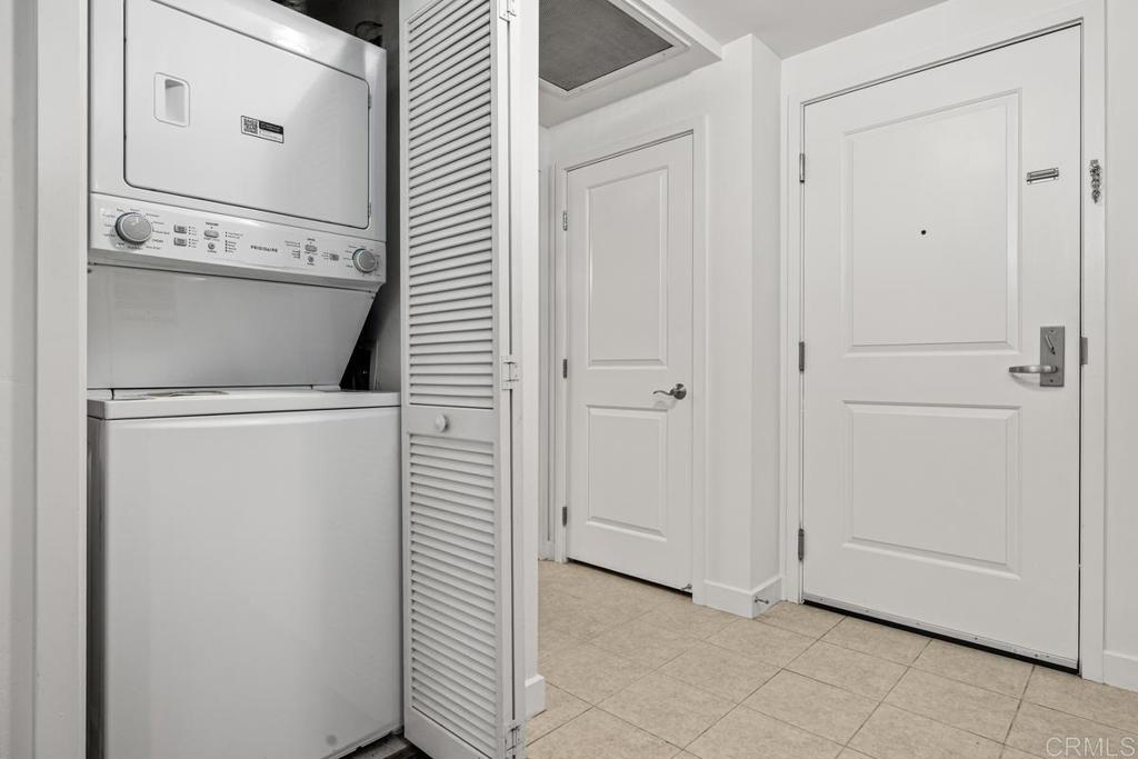 1080 Park Boulevard 317 Property Photo 16