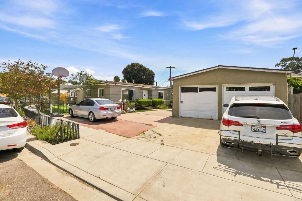 4415 17 Manitou Way Property Photo 1