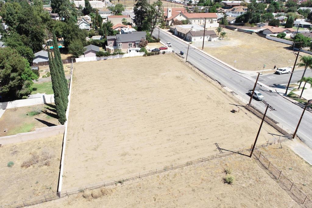 1504 Palm Ave Property Photo 5