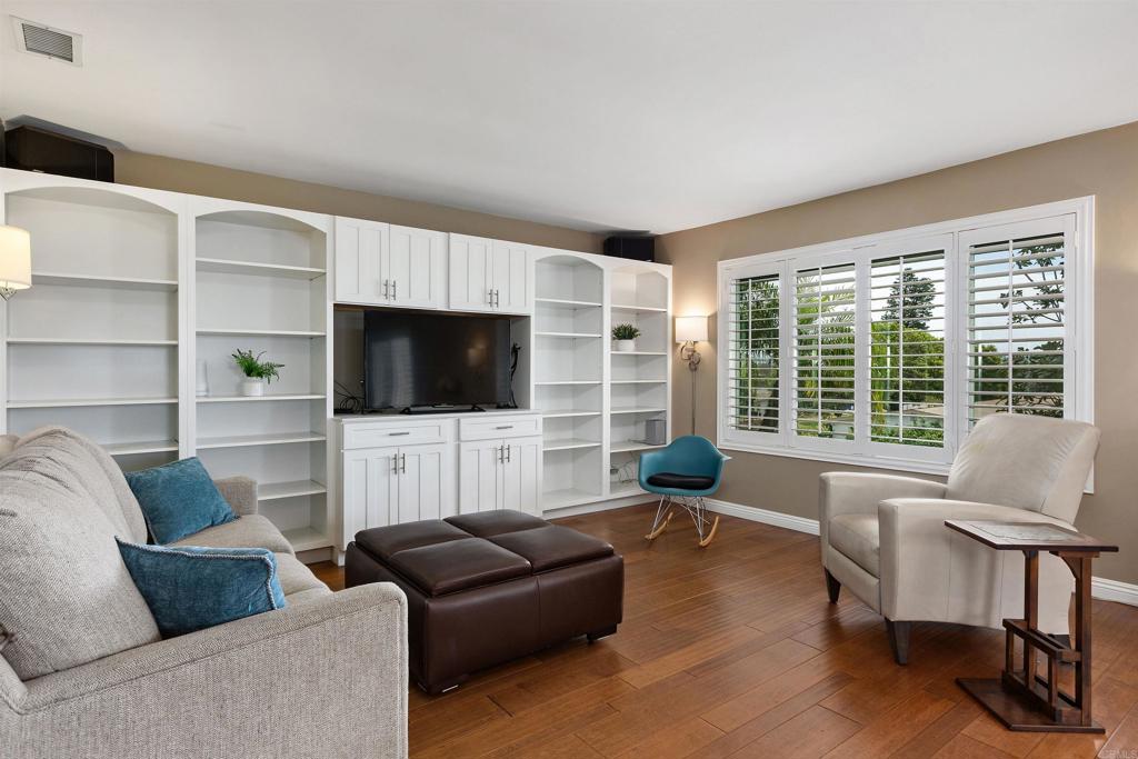 3743 Savory Way Property Photo 10