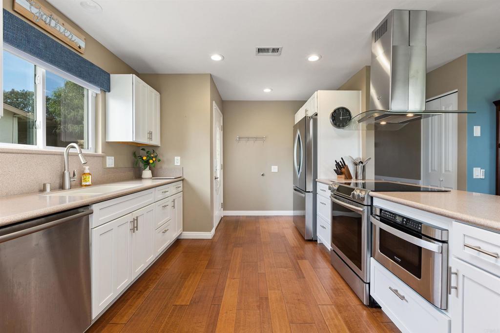 3743 Savory Way Property Photo 15
